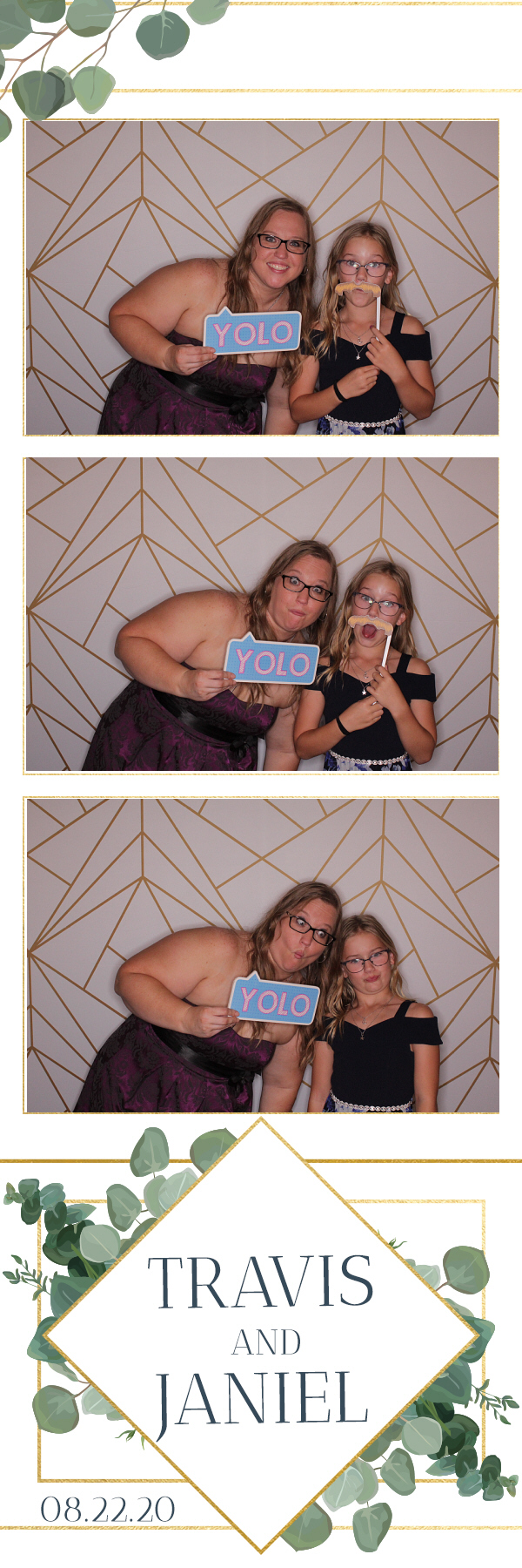 Jacquie & Dennis’ Wedding | View more photos from the event at gallery.photoboothbillings.com/u/PhotoBoothBillings/Jacquie-Dennis’-Wedding-0
